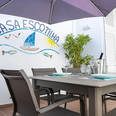 Casa Escotilha Fuzeta